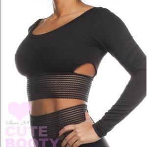 CUTEBOOTY long sleeve crop top